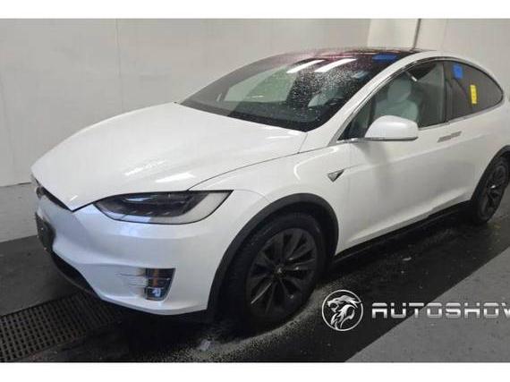 TESLA MODEL X 2017 5YJXCAE26HF065308 image